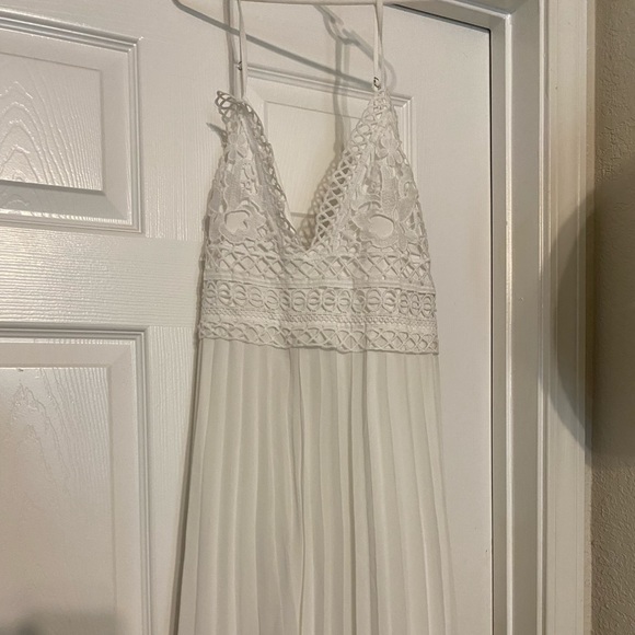 Bella and Bloom Pleated Beauty Romper - Picture 3 of 4